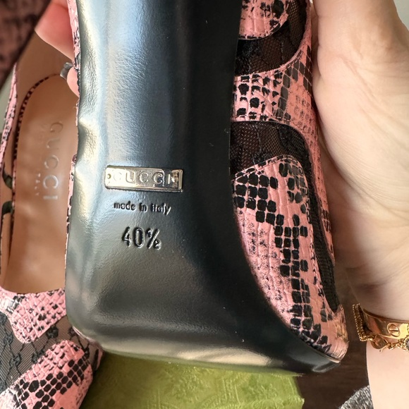 Gucci Anita Python-Embossed Stiletto Pumps - Picture 6 of 8